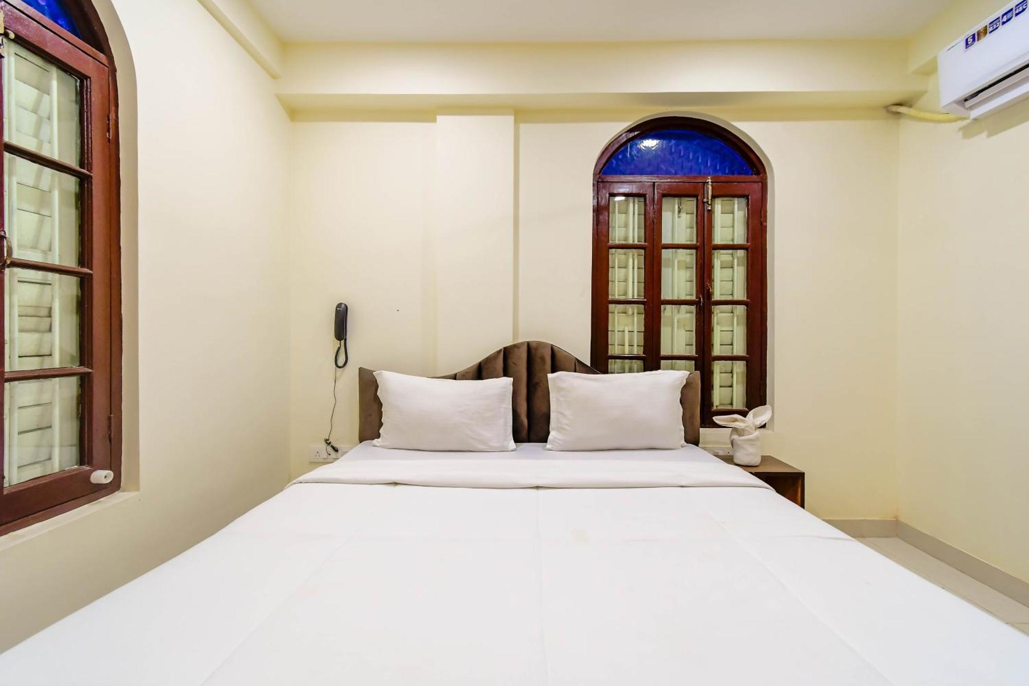Hotel Mahal Calcutta Buitenkant foto