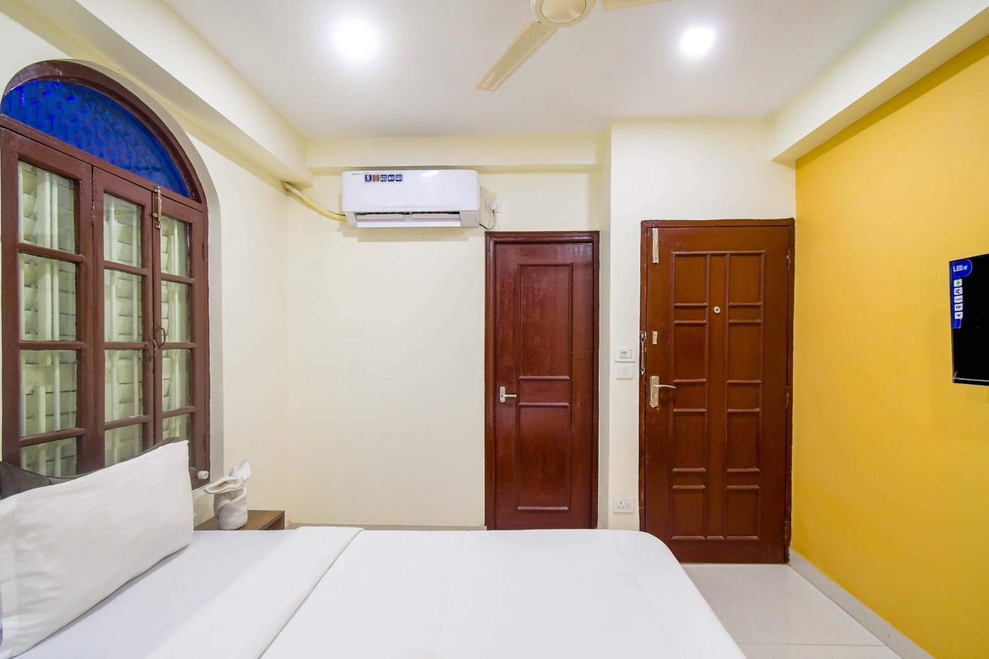 Hotel Mahal Calcutta Buitenkant foto